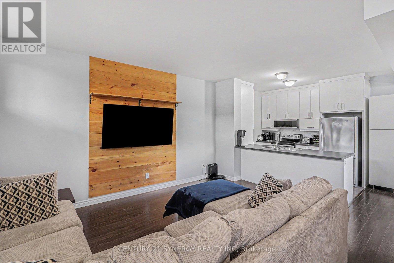 4 - 251 Capri Avenue, Russell, Ontario  K0A 1W0 - Photo 8 - X13485718