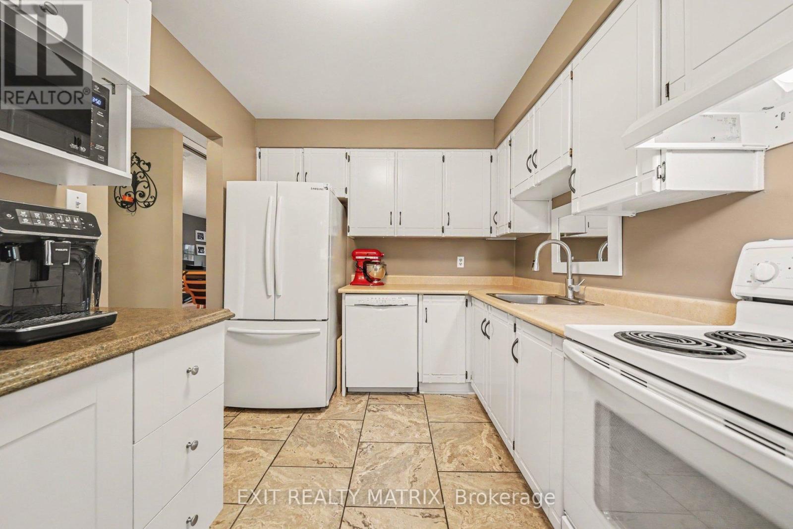 107 - 3194 Olympic Way, Ottawa, Ontario  K1T 1Z1 - Photo 11 - X13485890