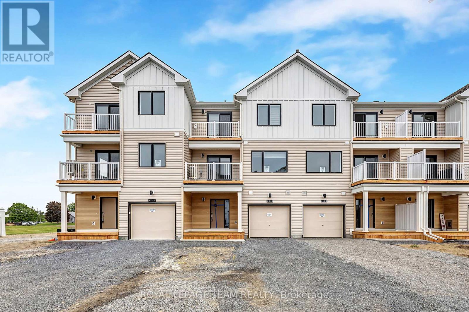 438 Patrick Street, North Grenville, Ontario  K0G 1J0 - Photo 1 - X13486000
