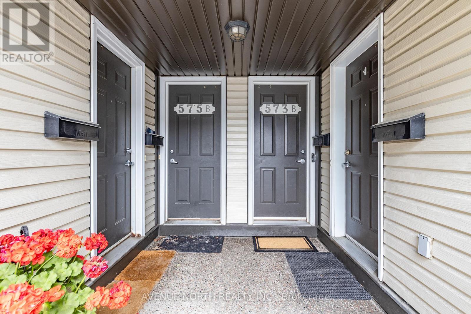 573b Chapman Mills Drive, Ottawa, Ontario  K2J 5T2 - Photo 2 - X13486200
