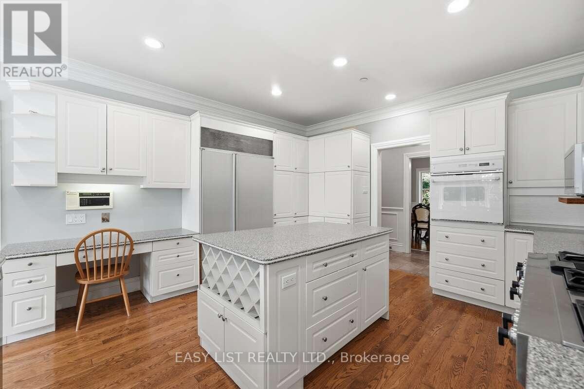 28 Marchbrook Circle, Ottawa, Ontario  K2W 1A1 - Photo 19 - X13486292