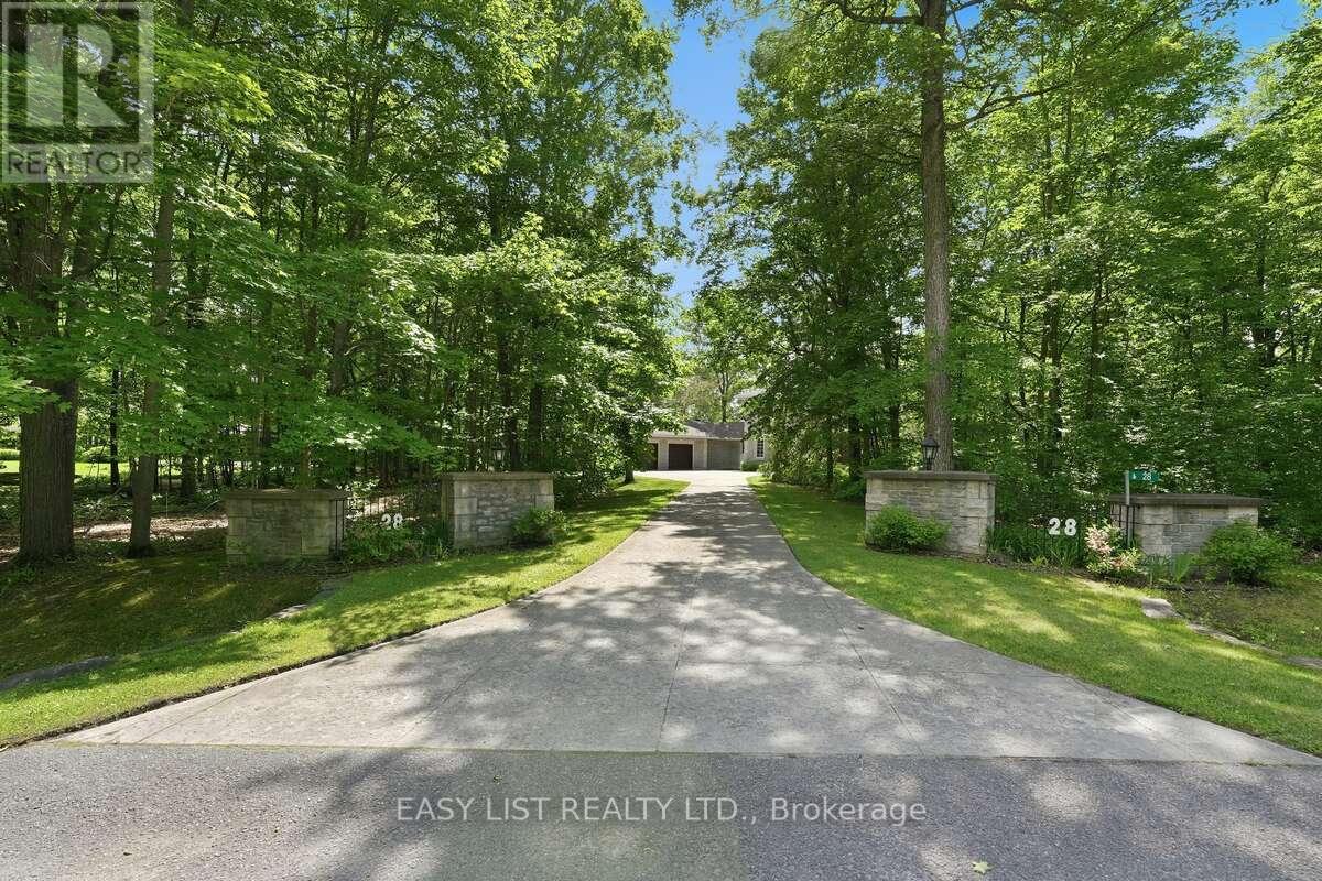 28 Marchbrook Circle, Ottawa, Ontario  K2W 1A1 - Photo 2 - X13486292