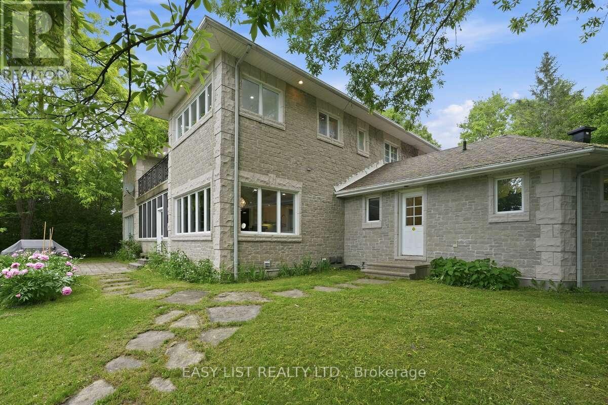28 Marchbrook Circle, Ottawa, Ontario  K2W 1A1 - Photo 50 - X13486292