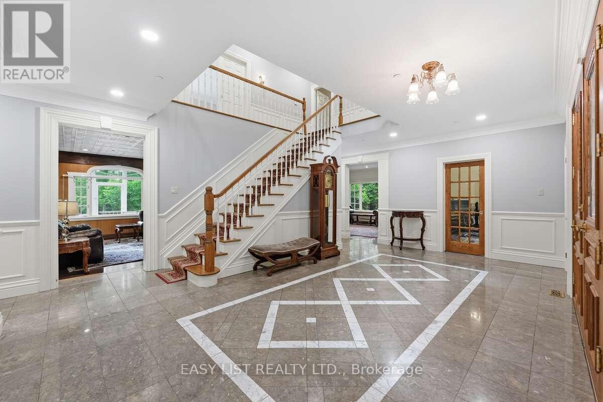 28 Marchbrook Circle, Ottawa, Ontario  K2W 1A1 - Photo 8 - X13486292