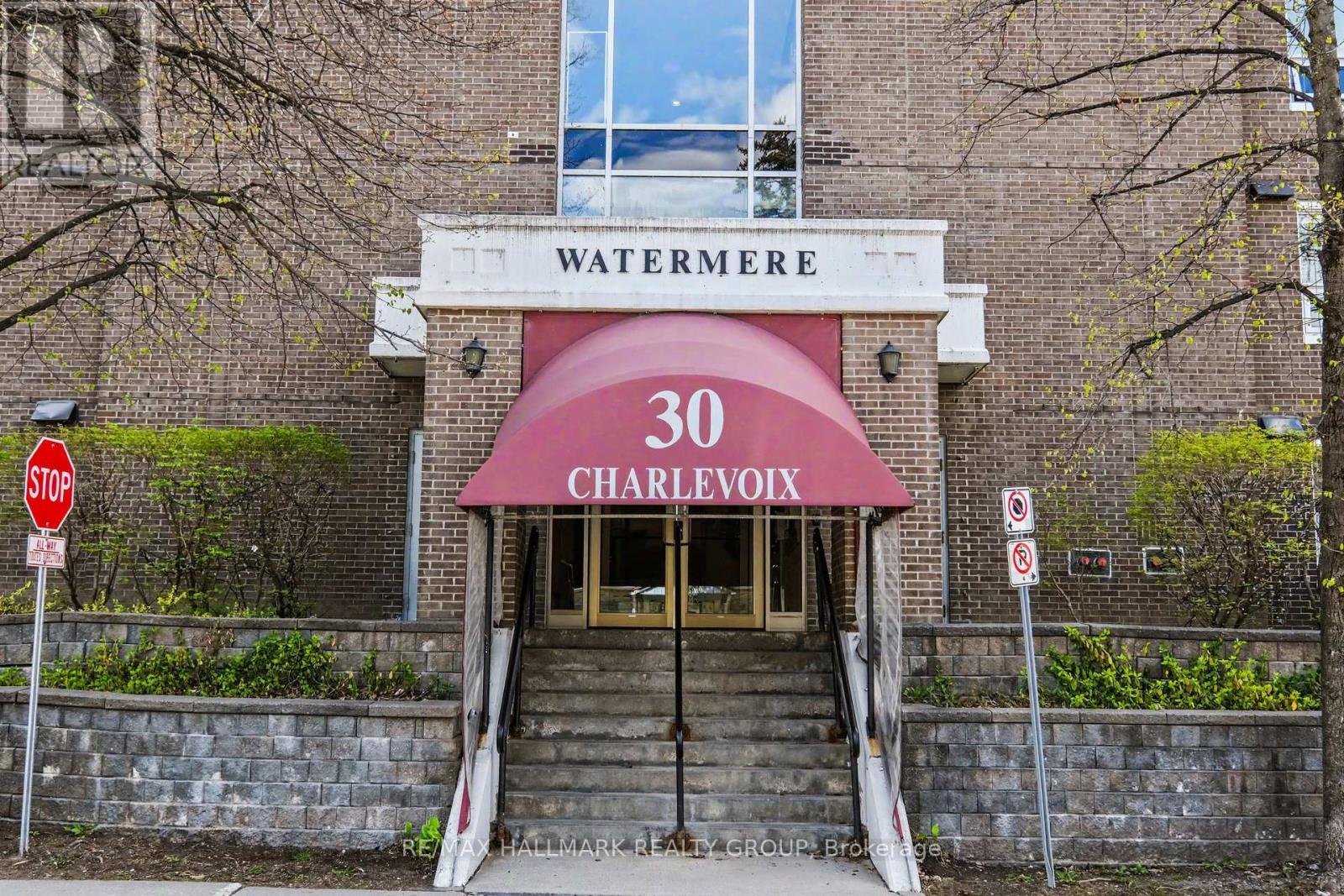 103 - 30 Charlevoix Street, Ottawa, Ontario  K1L 8K5 - Photo 3 - X13486356