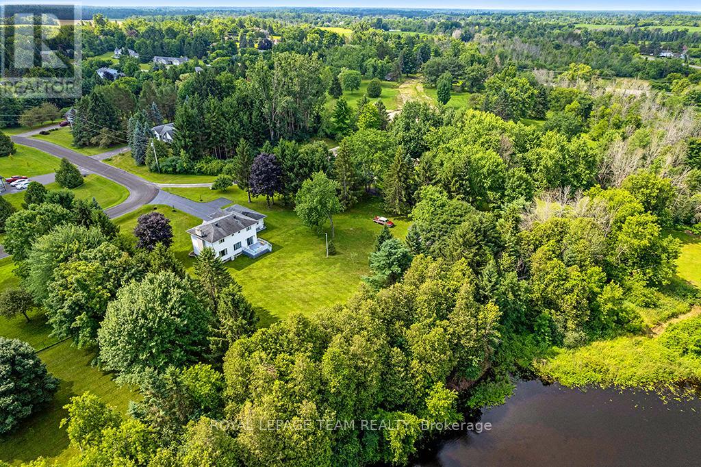 17 Maric Trail, North Grenville, Ontario  K0G 1J0 - Photo 5 - X13486360