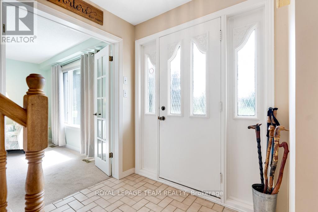 17 Maric Trail, North Grenville, Ontario  K0G 1J0 - Photo 8 - X13486360