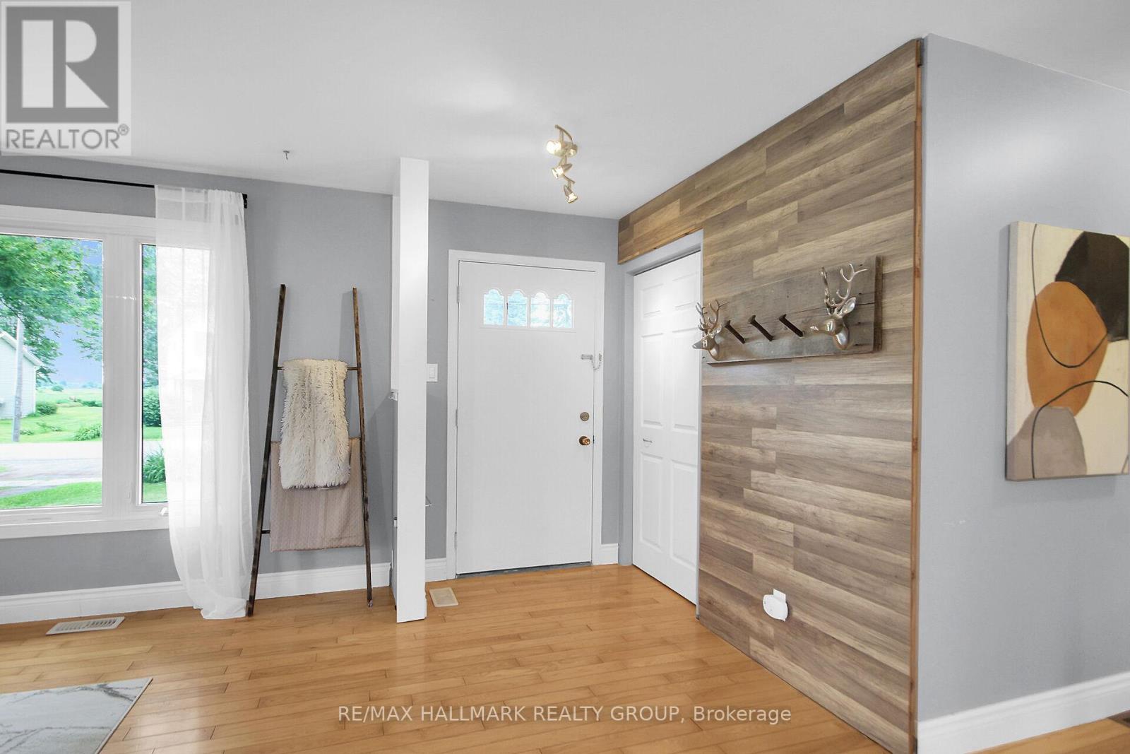 11442 Cameron Road, North Dundas, Ontario  K0E 1J0 - Photo 4 - X13486368