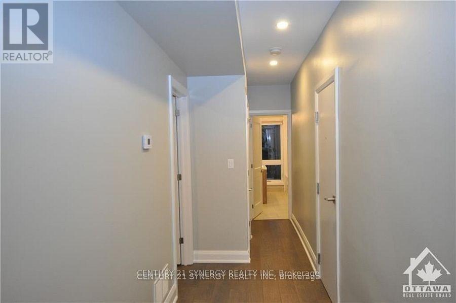 2 - 571 Mcleod Street, Ottawa, Ontario  K1R 5R2 - Photo 14 - X13486402