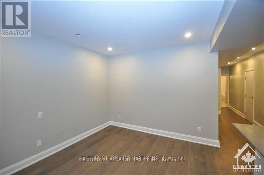 2 - 571 Mcleod Street, Ottawa, Ontario  K1R 5R2 - Photo 15 - X13486402