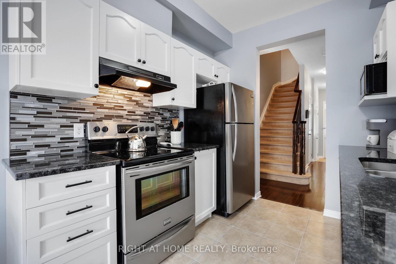 577 Ashbourne Crescent, Ottawa, Ontario  K2J 0P5 - Photo 12 - X13486440