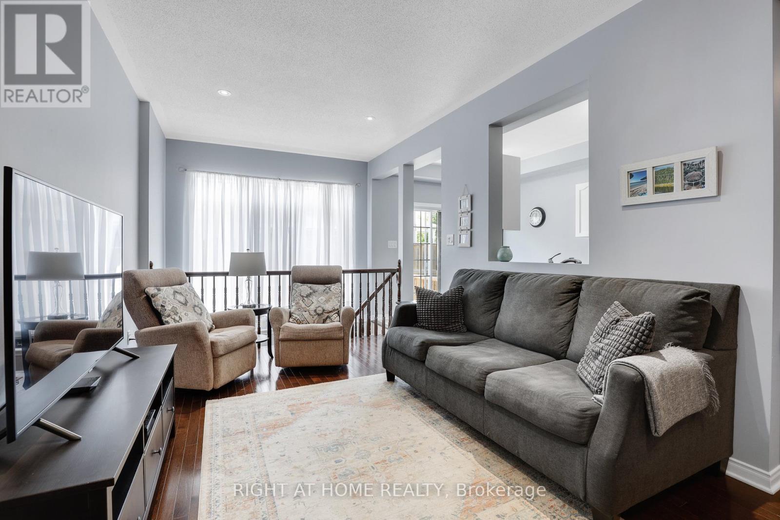 577 Ashbourne Crescent, Ottawa, Ontario  K2J 0P5 - Photo 8 - X13486440