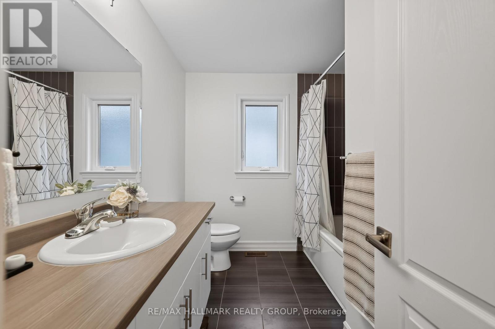 878 Excursion Way, Ottawa, Ontario  K2J 6E3 - Photo 32 - X13486444