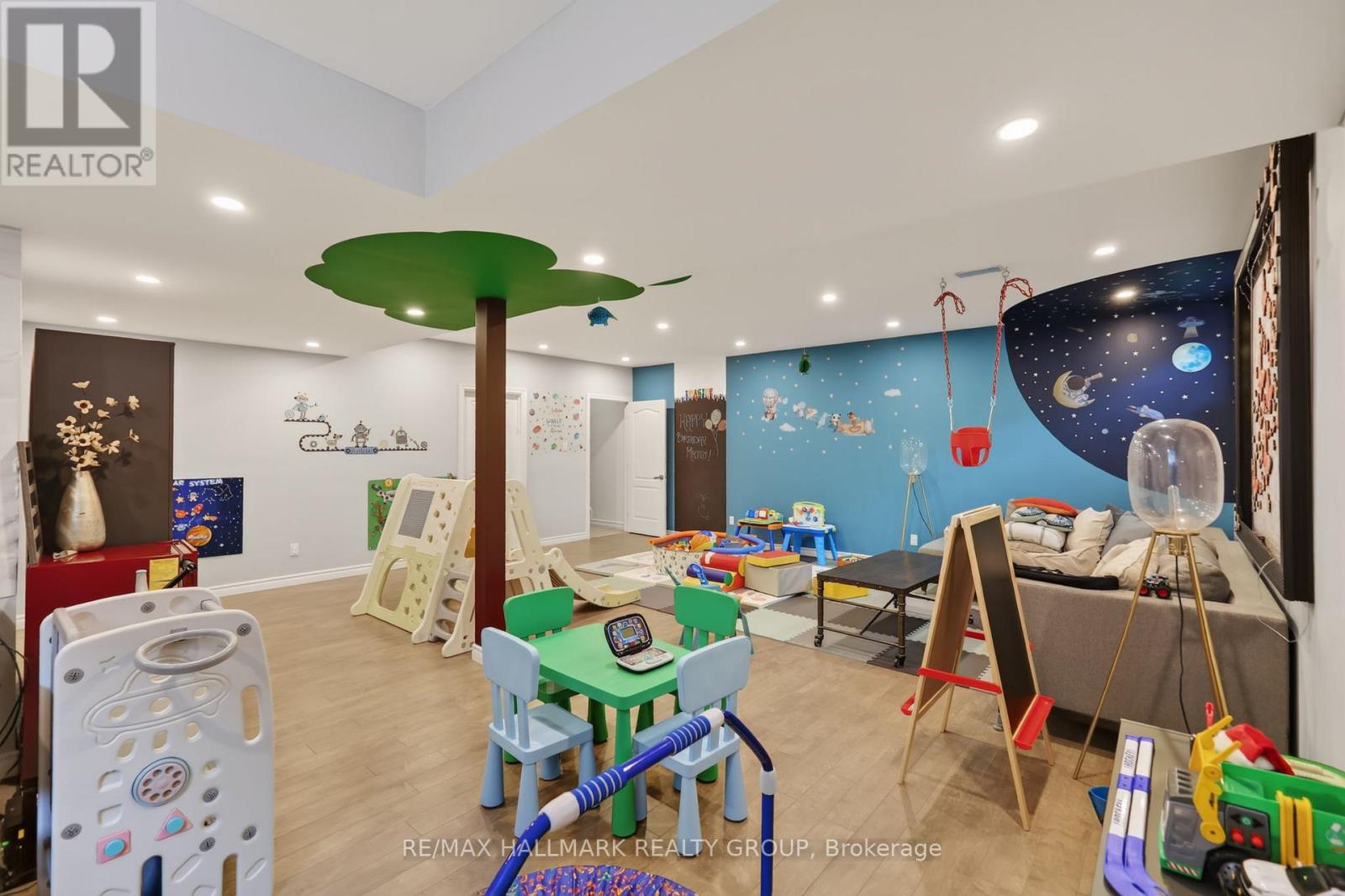 878 Excursion Way, Ottawa, Ontario  K2J 6E3 - Photo 37 - X13486444