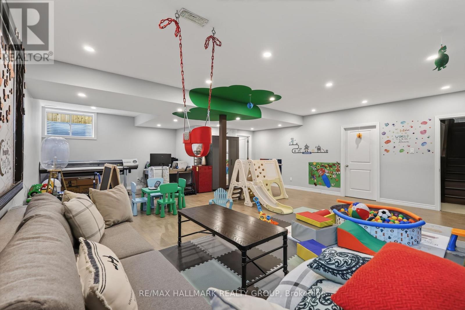 878 Excursion Way, Ottawa, Ontario  K2J 6E3 - Photo 39 - X13486444