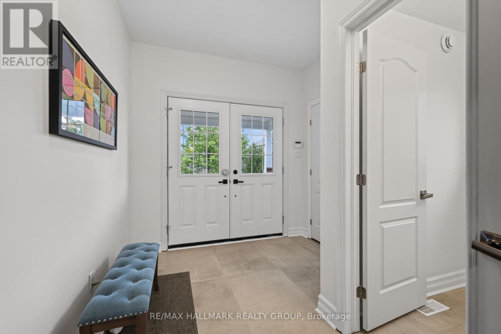 878 Excursion Way, Ottawa, Ontario  K2J 6E3 - Photo 4 - X13486444