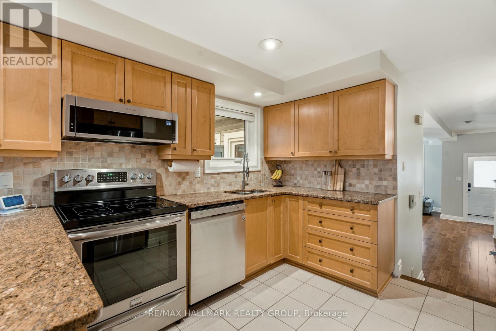 417 Daly Avenue, Ottawa, Ontario  K1N 6H1 - Photo 10 - X13486626