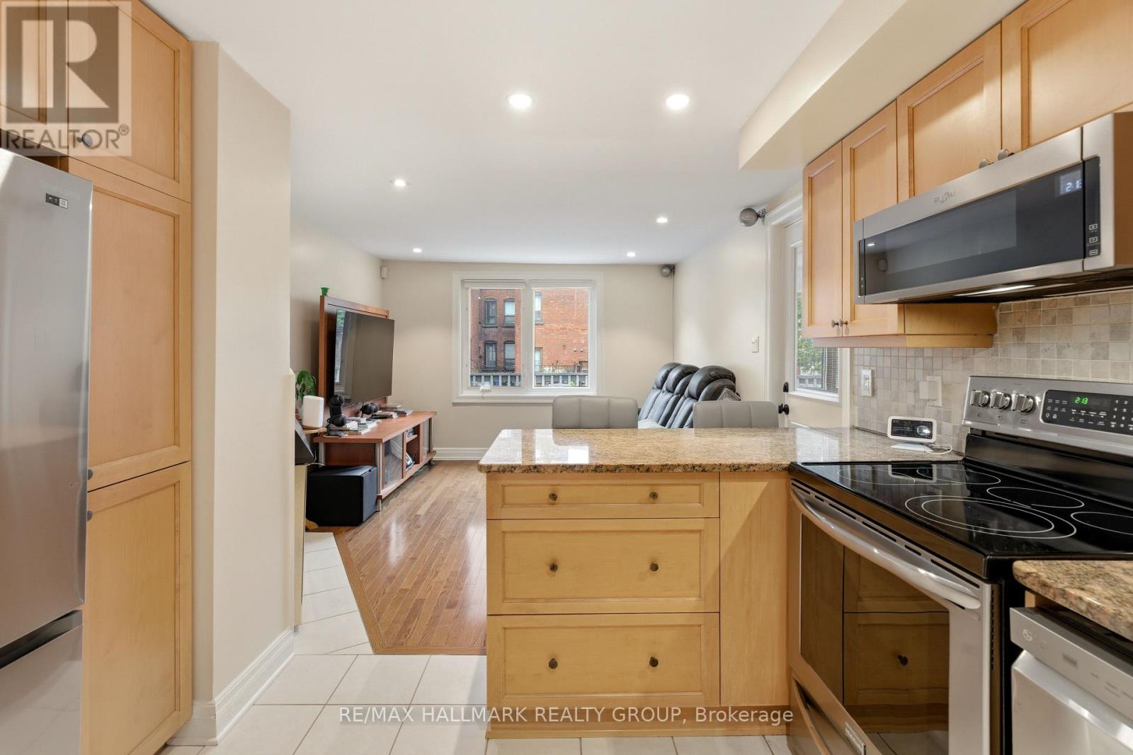 417 Daly Avenue, Ottawa, Ontario  K1N 6H1 - Photo 12 - X13486626