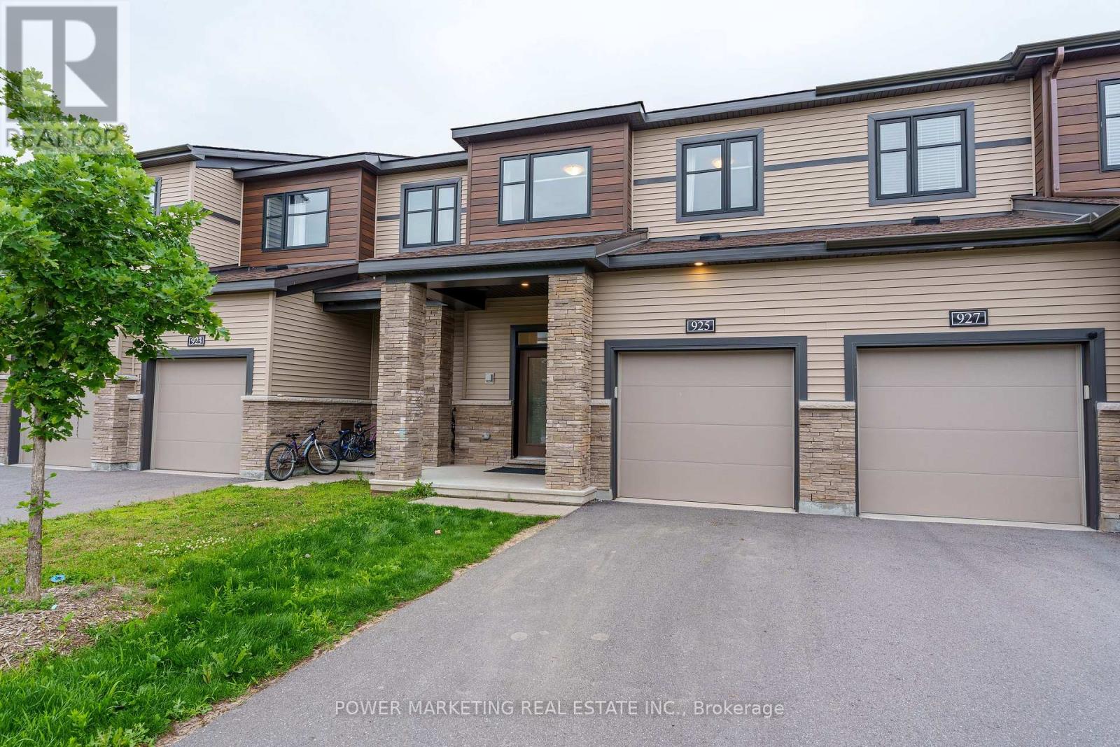 925 Athenry Court, Ottawa, Ontario  K2J 7C9 - Photo 2 - X13486668