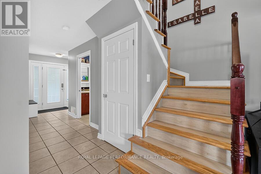 266 Mica Crescent, Clarence-Rockland, Ontario  K4K 0E2 - Photo 10 - X13486784