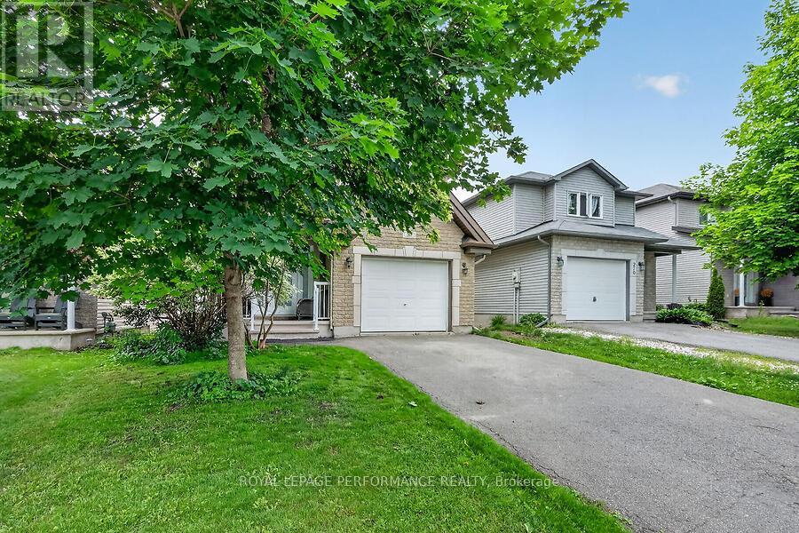 266 Mica Crescent, Clarence-Rockland, Ontario  K4K 0E2 - Photo 3 - X13486784