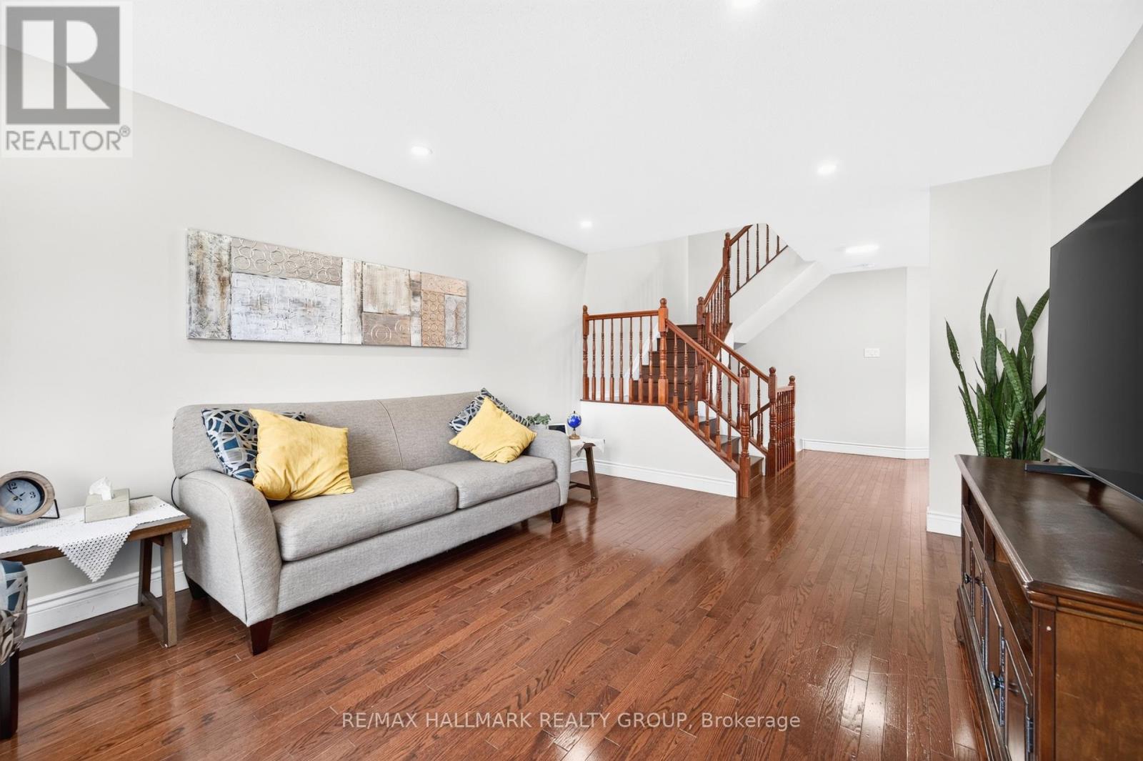 151 Branthaven Street, Ottawa, Ontario  K4A 0A1 - Photo 9 - X13486922