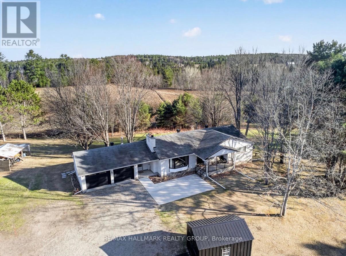 9950 Round Lake Road, Laurentian Valley, Ontario  K8A 0K5 - Photo 37 - X13487070
