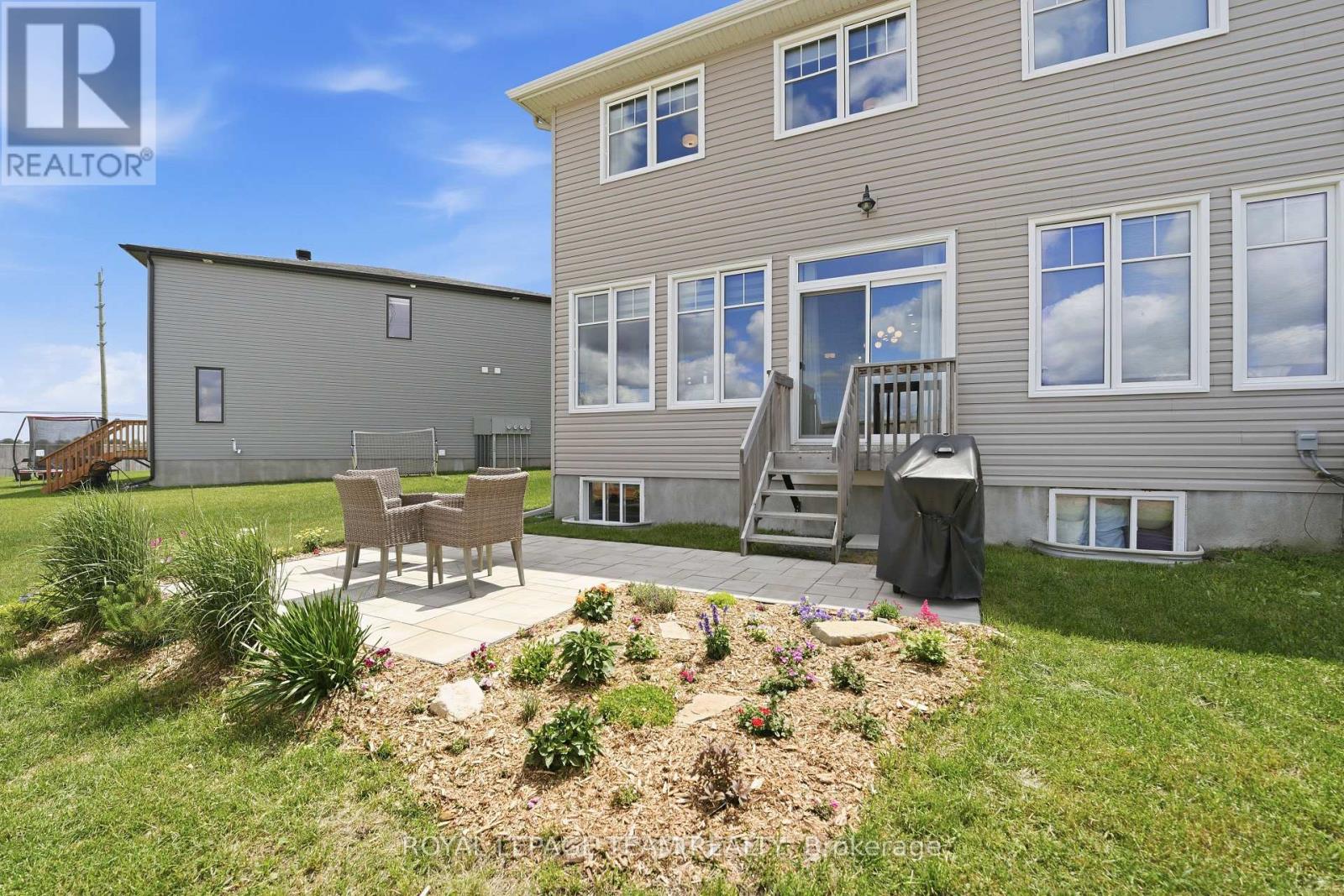 715 Maverick Crescent, Ottawa, Ontario  K2S 2X1 - Photo 40 - X13487072