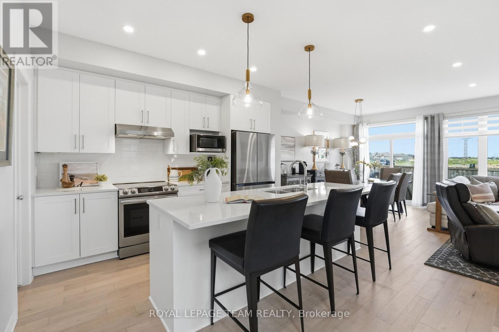715 Maverick Crescent, Ottawa, Ontario  K2S 2X1 - Photo 5 - X13487072