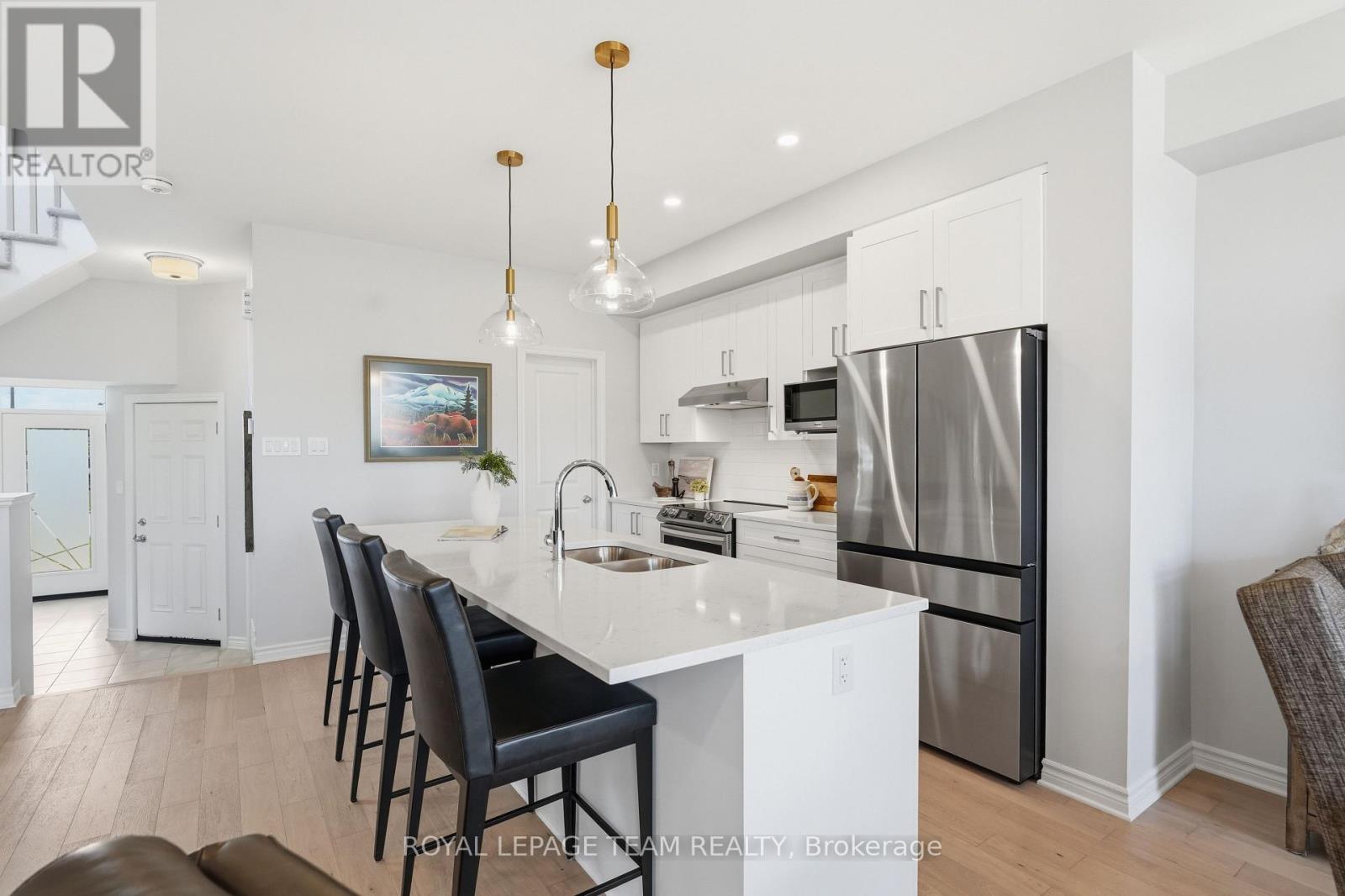 715 Maverick Crescent, Ottawa, Ontario  K2S 2X1 - Photo 8 - X13487072