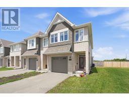 715 MAVERICK CRESCENT, Ottawa, Ontario