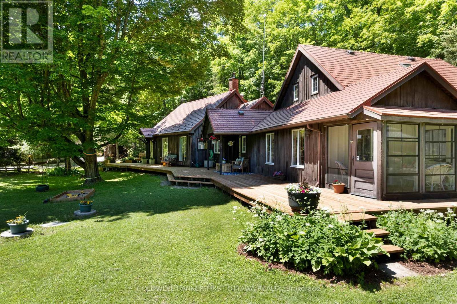1358 Rideau Ferry Road, Drummond/north Elmsley, Ontario  K7H 3C7 - Photo 1 - X13487240