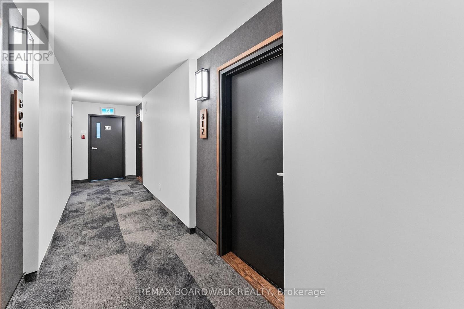 812 - 40 Landry Street, Ottawa, Ontario  K1L 8K4 - Photo 4 - X13487440