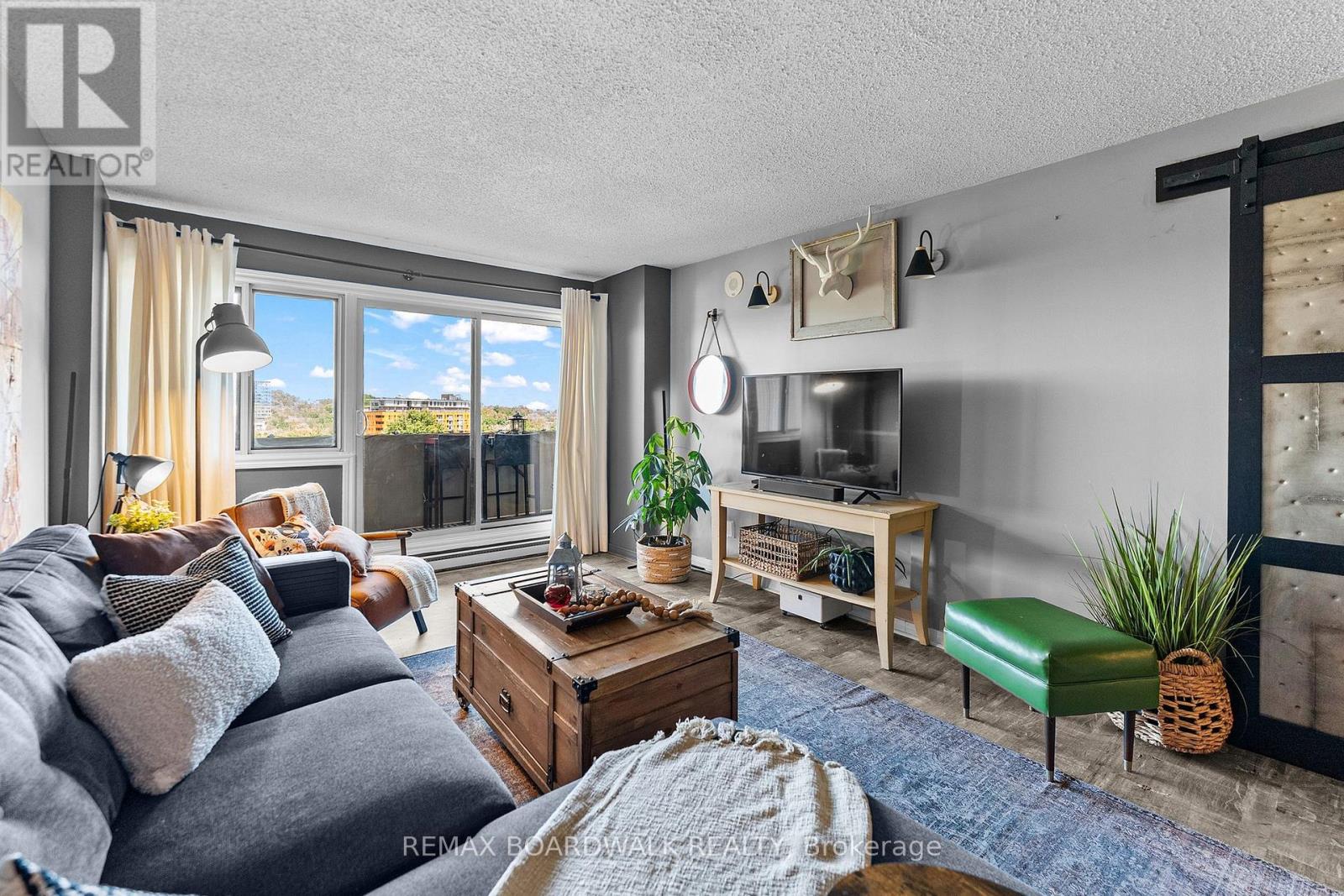 812 - 40 Landry Street, Ottawa, Ontario  K1L 8K4 - Photo 8 - X13487440