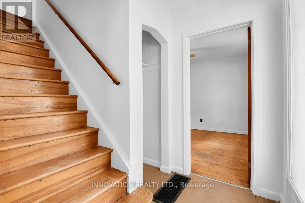 1956 Othello Avenue, Ottawa, Ontario  K1G 2A4 - Photo 5 - X13487536