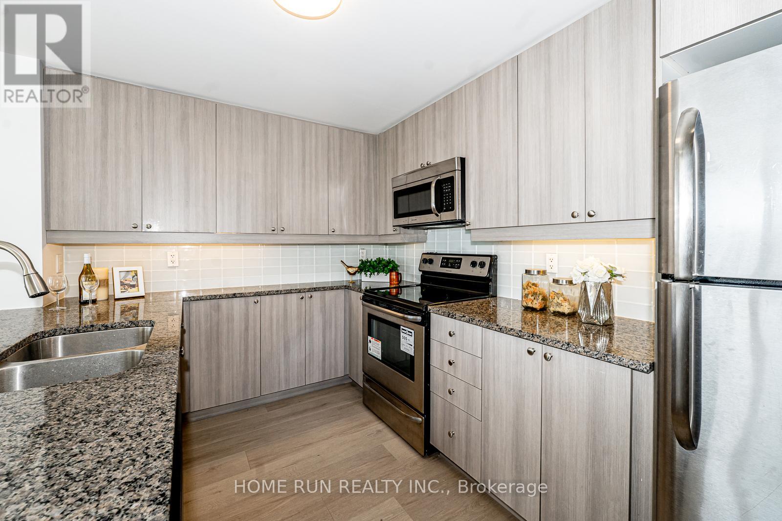 902e - 8110 Birchmount Road W, Markham, Ontario  L6G 0E3 - Photo 11 - N13489008