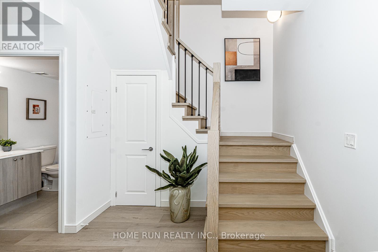 902e - 8110 Birchmount Road W, Markham, Ontario  L6G 0E3 - Photo 15 - N13489008