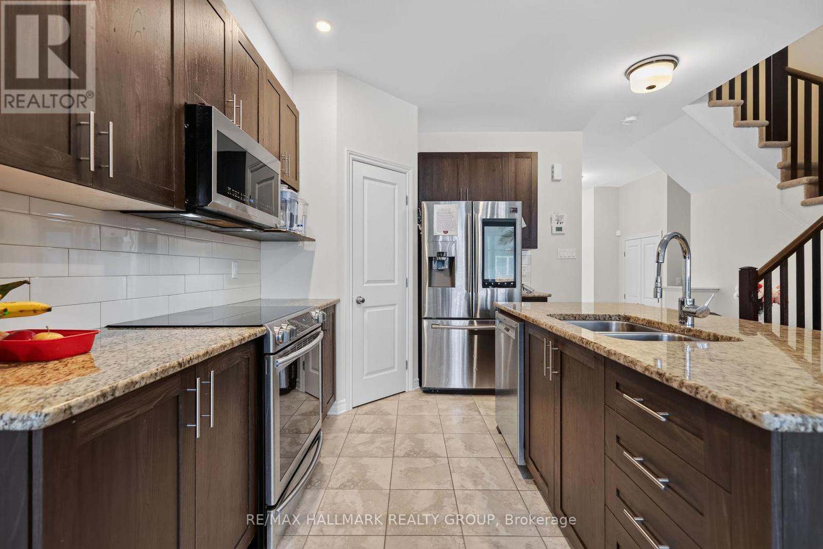 111 Eric Maloney Way, Ottawa, Ontario  K1T 0R2 - Photo 10 - X13487908