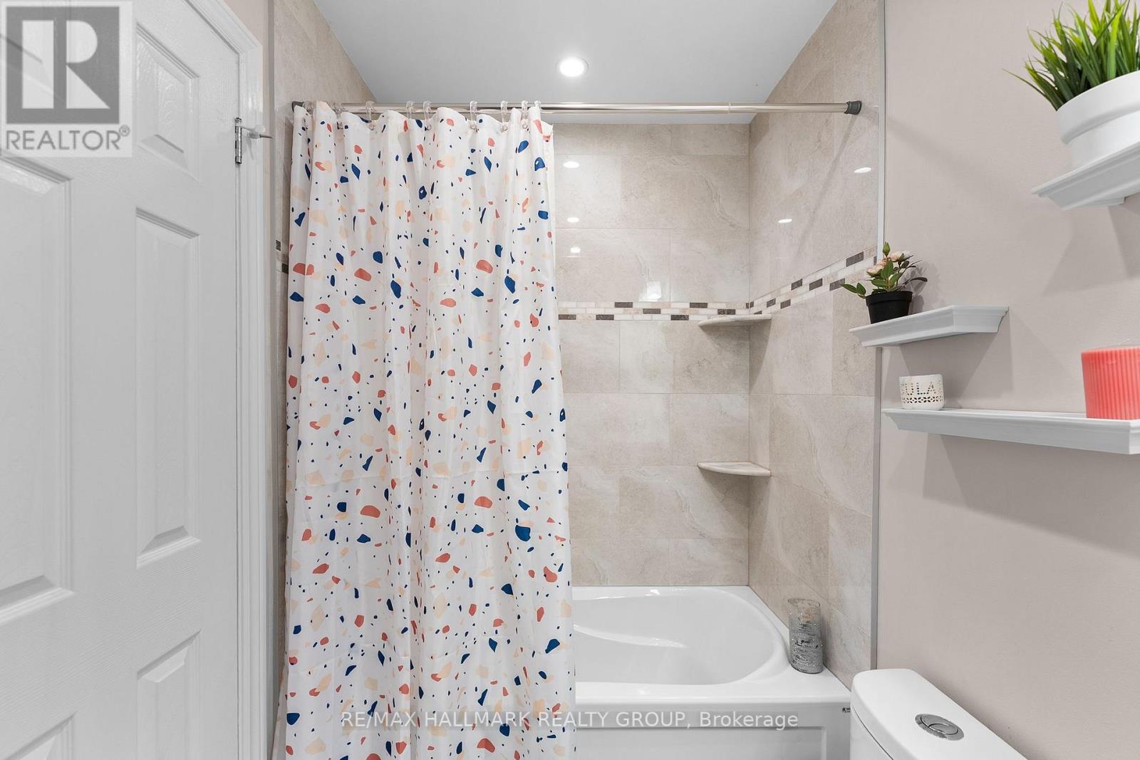 1446 Deavy Way, Ottawa, Ontario  K1E 2W8 - Photo 30 - X13488110