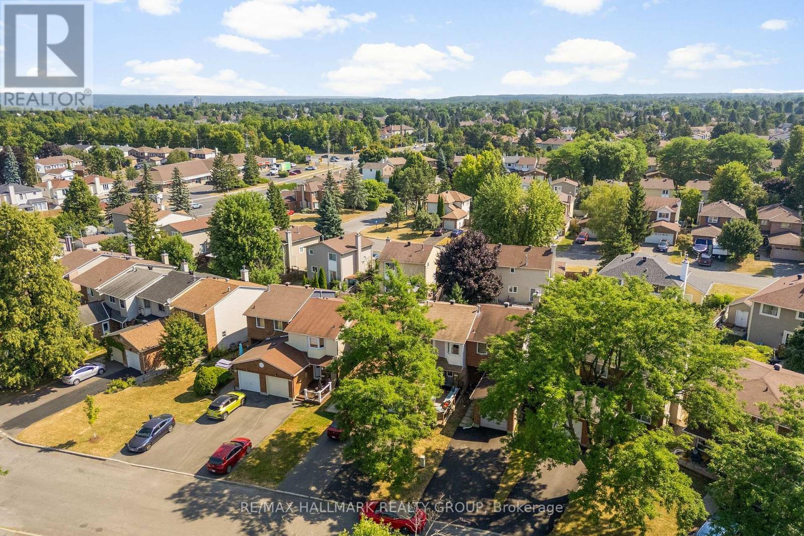 1446 Deavy Way, Ottawa, Ontario  K1E 2W8 - Photo 4 - X13488110