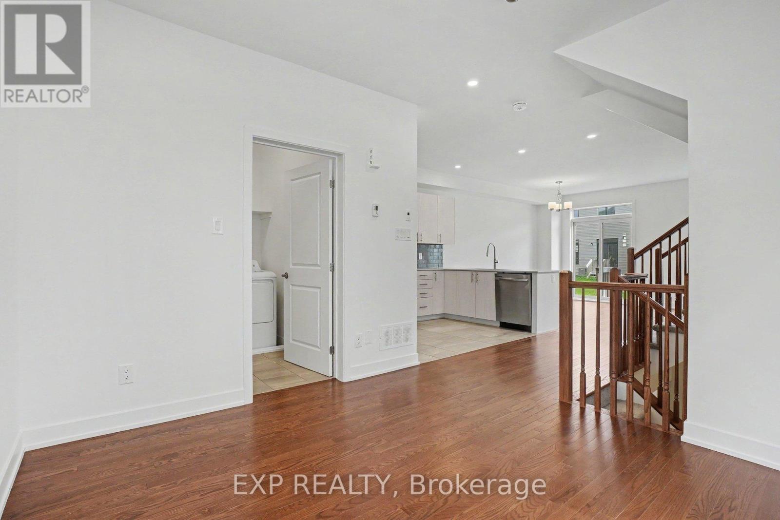 27 Moosonee Crescent, Ottawa, Ontario  K4M 0L9 - Photo 10 - X13488184