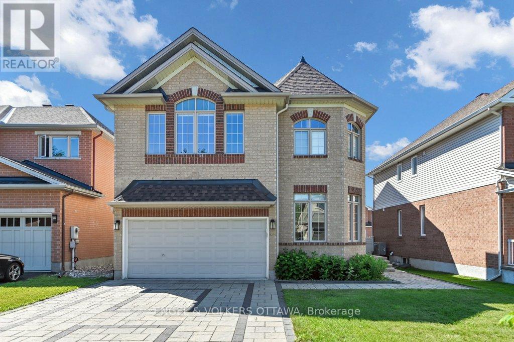 49 Grenwich Circle, Ottawa, Ontario  K2C 4G1 - Photo 1 - X13488214