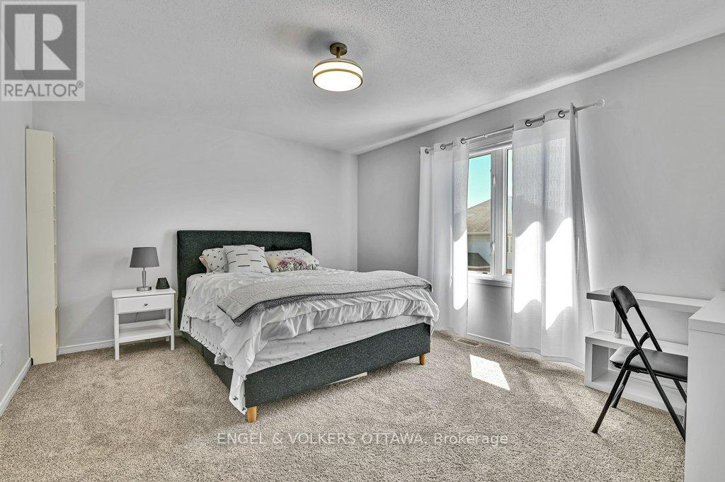 49 Grenwich Circle, Ottawa, Ontario  K2C 4G1 - Photo 21 - X13488214