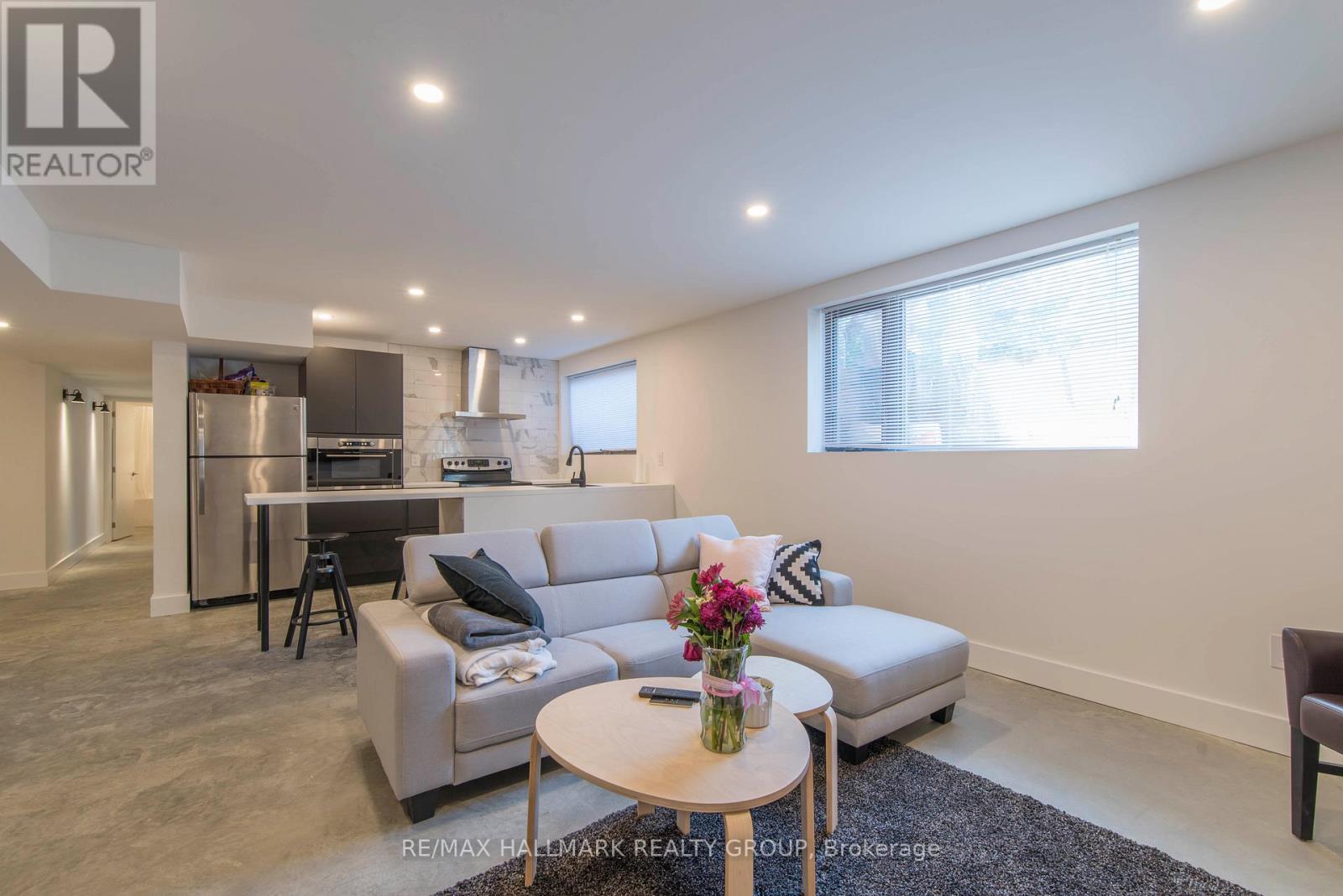 Lower - 49 Chippewa Avenue, Ottawa, Ontario  K2G 1X8 - Photo 1 - X13488268