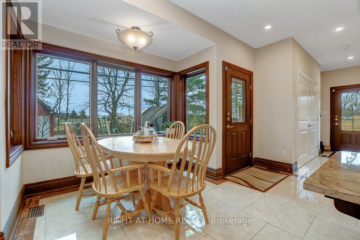 1271 Field Street, Ottawa, Ontario  K2C 2P9 - Photo 12 - X13488302