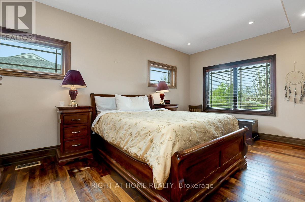 1271 Field Street, Ottawa, Ontario  K2C 2P9 - Photo 14 - X13488302