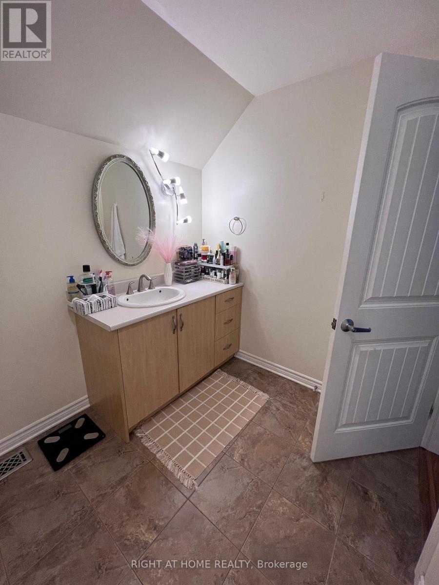 1271 Field Street, Ottawa, Ontario  K2C 2P9 - Photo 33 - X13488302