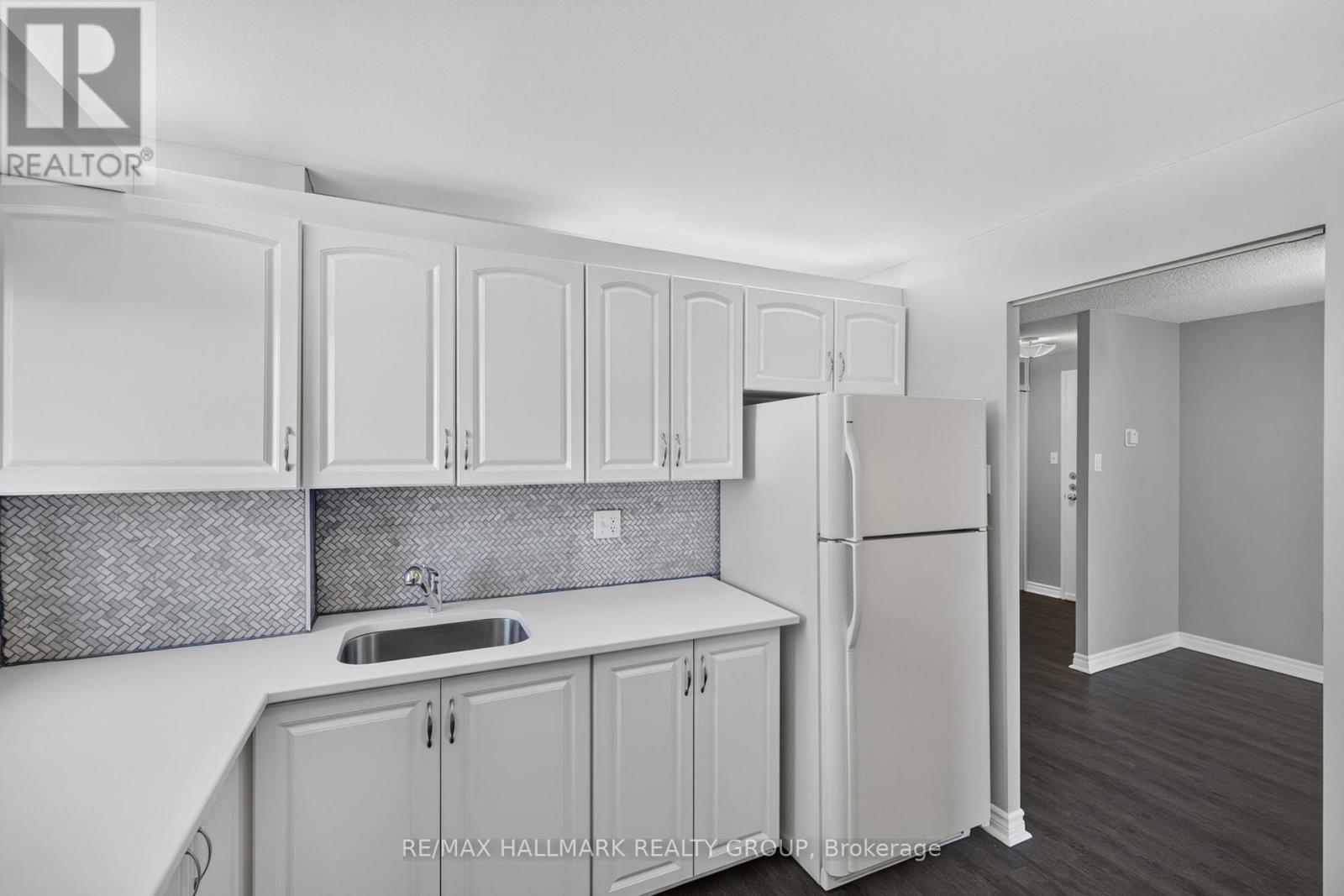 907 - 1081 Ambleside Drive, Ottawa, Ontario  K2B 8C8 - Photo 11 - X13488328