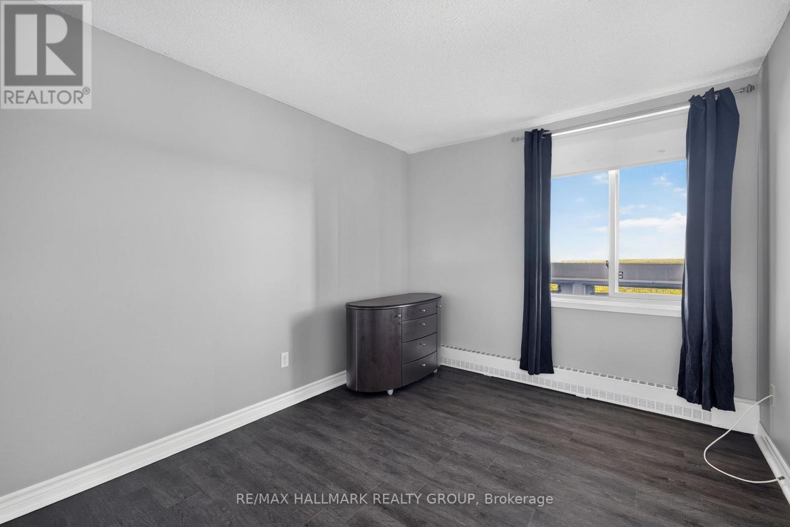907 - 1081 Ambleside Drive, Ottawa, Ontario  K2B 8C8 - Photo 12 - X13488328