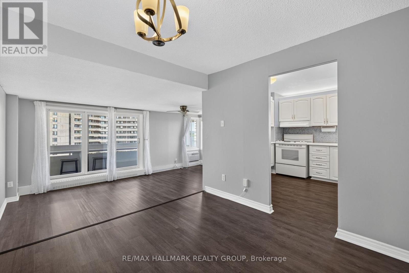 907 - 1081 Ambleside Drive, Ottawa, Ontario  K2B 8C8 - Photo 4 - X13488328